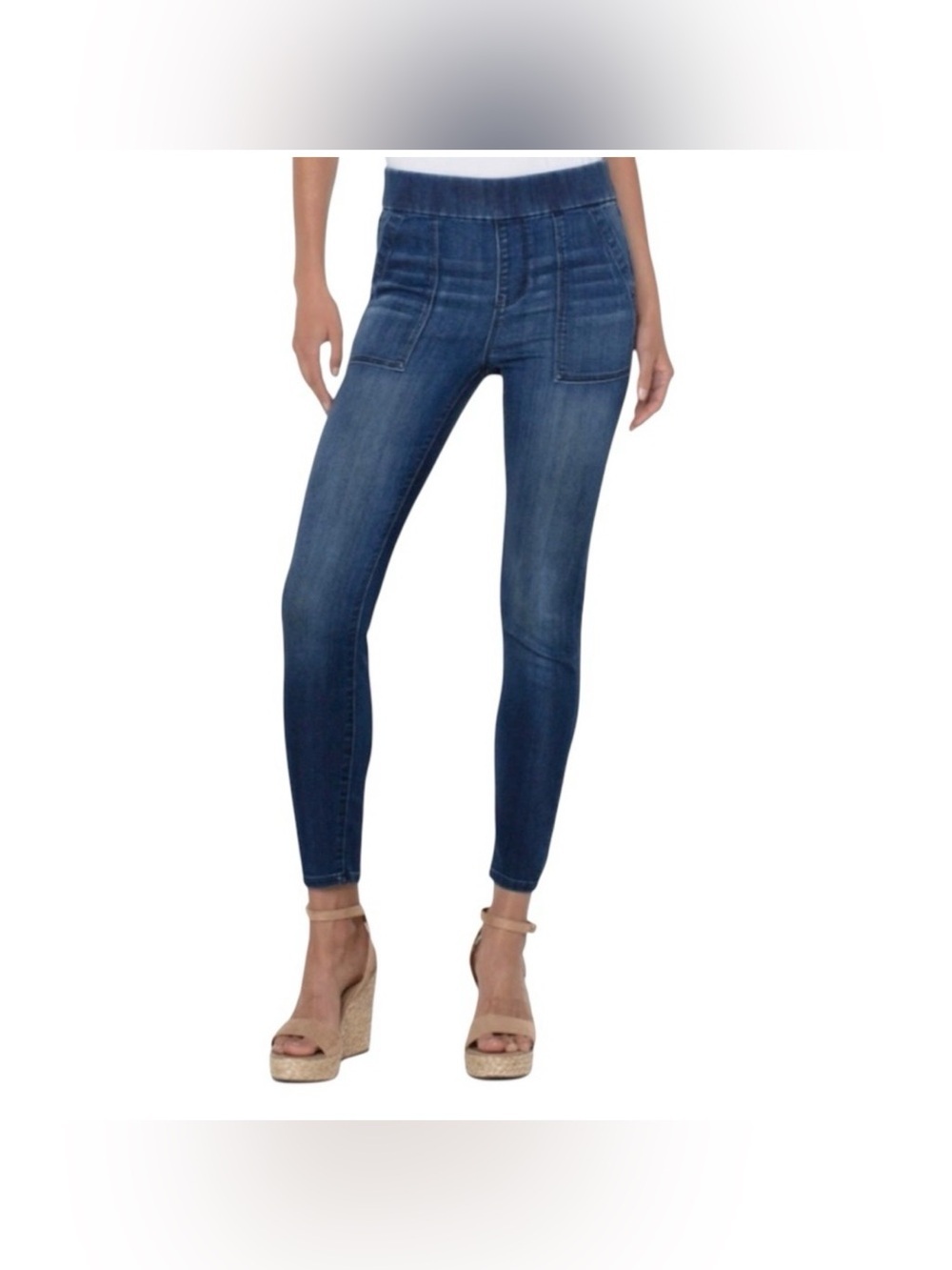 Liverpool Sienna Pull on Jeans with Utility Pockets - size 10/30. B8